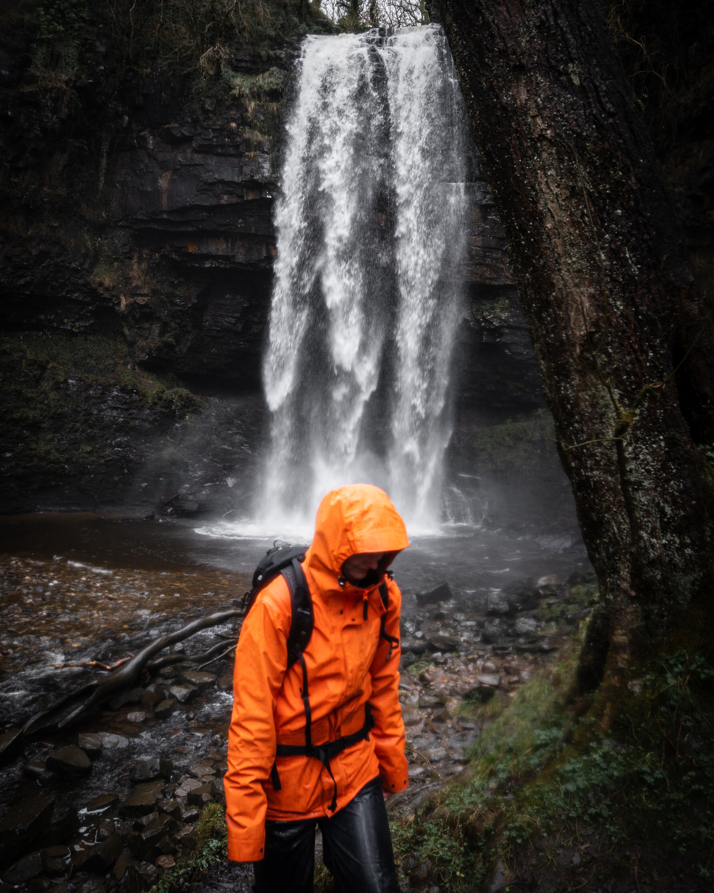 Henrhyd falls 2.jpg