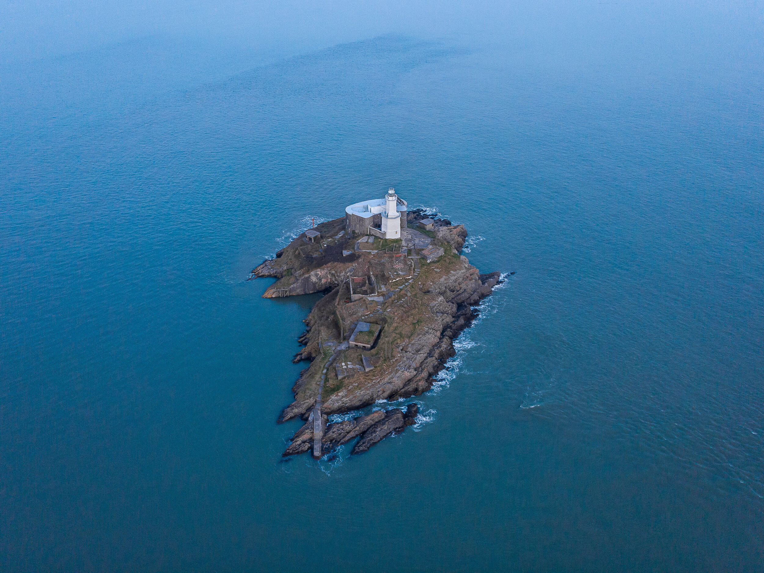 mumbles lighthouse 4x3.jpg